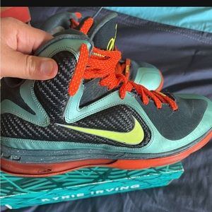 Nike Lebron 9 cannon